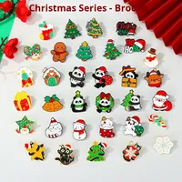 Nouvelle broche en alliage de zinc de Noël, cadeau de fête, décorations, père Noël, bonhomme de neige, panda, élan, badge, pendentif, vente en gros