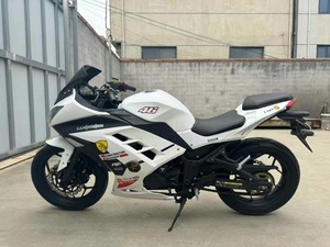 <span class=keywords><strong>Moto</strong></span> à essence d'occasion <span class=keywords><strong>Kawasaki</strong></span> <span class=keywords><strong>Mini</strong></span> Ninja 400CC - Moteur puissant, idéale pour la conduite en ville - Product Image 4