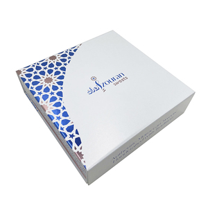 Custom <b>Square</b> Shaped Food Paper Packaging Storage Box for Kids' Holiday Candy for Cookies Chocolate Matt Lamination Embossing - Product Image 4