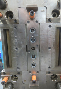 Good Quality Customized for Material Vehicle <b>Mould</b> and Electronics Housing Injection System OEM Custom Metal Parts - Product Image 4