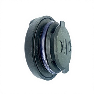 ฝาปิดน้ำมันเครื่อง Baisen รุ่น 55566555 สำหรับ Chevrolet Cruze สีดำ PA66-GF30 - Product Image 3