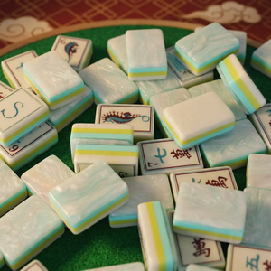Fichas de Mahjong Americanas de Acrílico con Diseño de Perlas de Agua, 4 Niveles, 160 Cartas, Juego de Póker, Juego de Mahjong Americano para Entretenimiento, Tapete de Mahjong - Product Image 2