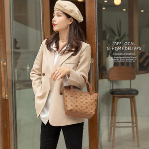 New Style Women's 2025 Retro Print PU Zipper Medium Basket <b>Bucket</b> Crossbody Handbag - Product Image 2