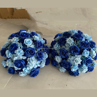 Boule de fleurs artificielles en soie bleue FB-BL42, fabrication directe d'usine, centre de table de mariage, décoration de fête à domicile