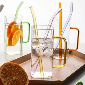Gobelet carré moderne en verre avec couvercle en bambou et paille réutilisable 400 ml, compatible micro-ondes, couleurs personnalisables, logo personnalisé, idéal toute saison - Product Image 3