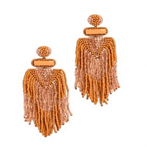 Boucles d'oreilles pendantes brodées de perles faites à la main, motif chaussette de Noël, tendance unisexe, style statement - Product Image 1