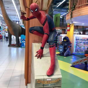 Escultura de Spider-Man de los Vengadores, FRP, Héroe de Película, <span class=keywords><strong>Hulk</strong></span>, Iron Man, Adornos, Escultura de Spider-Man de FRP - Product Image 1