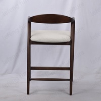 Tabourets de bar modernes en bois massif de style nordique, chaises de bar à comptoir en noyer massif avec coussin de siège et repose-pieds pour îlot de cuisine
