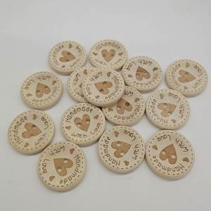 100 Botones de Madera Hechos a Mano con 2 Agujeros, Botones de Madera Surtidos Hechos a Mano con Amor para Coser Ropa y Accesorios - Product Image 3