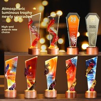 Nouveau Modèle 2025 – Trophée en Cristal Sculpté Lumineux Personnalisé et Médaille de Championnat en Bois – Conception Commémorative de Rétirement