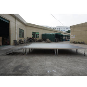 Escenario Modular Portátil de Aluminio Fácil de Instalar con Superficie Antideslizante para Eventos y Conciertos al Aire Libre, No Requiere Electricidad - Product Image 6