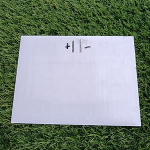 แผงโซลาร์เซลล์แบบโมโนคริสตัลไลน์ <span class=keywords><strong>12V</strong></span> 3.5W ขนาด 200x150 มม. กระจกหนา 4 มม. ประสิทธิภาพ 19.8%-22% อายุการใช้งาน 10-15 ปี เหมาะสำหรับการตั้งแคมป์และรถบ้าน - Product Image 2