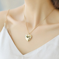 Collier chaîne serpent avec pendentif médaillon cœur personnalisé en acier inoxydable 316L plaqué or PVD inaltérable et zircon, tendance et à la mode