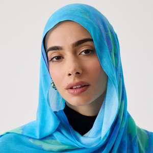 2026 Best-Selling Custom Logo Muslim Headscarf Wholesale Breathable 4-Season Graceful Modest Female Print Modal Hijab - Product Image 1