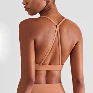 Sujetador deportivo con logotipo personalizado Diseño de espalda cruzada de alta calidad para <span class=keywords><strong>gimnasio</strong></span> y fitness - Product Image 2