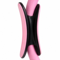 Ensemble de 18 pièces d'équipement de Pilates rose pour femmes, pour entraînement complet du corps à domicile, comprenant des bandes de résistance, des poids de cheville annulaires, une sangle de yoga et des chaussettes de yoga