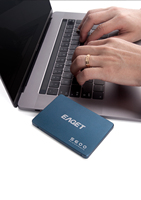 EAGET 128 Go SSD SATA3 – Disque SSD haute vitesse pour ordinateur portable (écriture et lecture rapides)