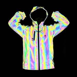 Hip Hop New Fabric Super helle reflektierende Jacke Mantel wasserdichte thermische Wind jacke Glow Rainbow Custom Jacke