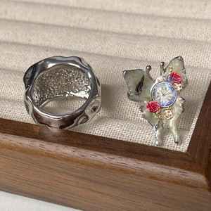 Anello <span class=keywords><strong>Bella</strong></span> Viva Elegante "Frozen in Time", Design a Farfalla e Orologio Ovale, Anelli Statement per Uso Quotidiano e Regalo per Donne - Product Image 6