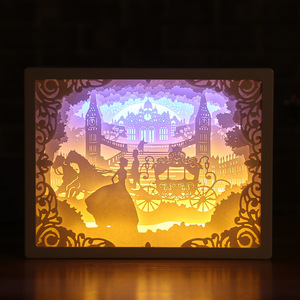 Personalizza la scultura della carta lampada da tavolo creativa per libri coppia romantica cornice per foto lampada da comodino lampada da tavolo a luce soffusa - Product Image 2