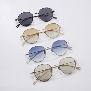 Vintage Round Metal <b>Sunglasses</b> Unisex <b>Gradient</b> Lens Thin Frame UV400 Protection Retro Sun Glasses Custom Logo OEM Wholesale - Product Image 2