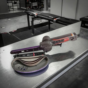 أداة ساندر صغيرة تعمل بالهواء المضغوط مصنوعة في الصين لأداة صنفرة السيارة التفصيلية أداة إعداد السطح الاقتصادية - Product Image 2