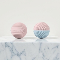 Balle de massage électrique en silicone légère et portable, équipement pratique pour les soins des mains, pour soulager l'inconfort des mains après de longues heures de travail