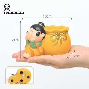 Vente en gros de porte-stylos en résine écologique peints à la main, motif ange animal mignon, style fille de la dynastie Tang, pour la maison, le bureau et l'école - Product Image 3