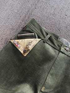 カスタム 16オンス バックバックル 赤耳セルビッジ生地 日本製 ブーツカット ヴィンテージ ストレート ワイドレッグ 生デニム グリーンセルビッジ バギージーンズ - Product Image 3