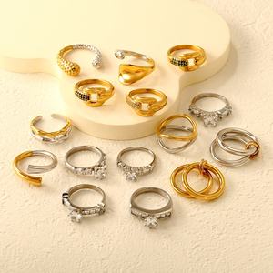 Anillos de Circonio Ajustables de Dos Colores al por Mayor, Anillos de Acero Inoxidable Chapados en Oro de 18K para Bodas y Compromisos para Mujer - Product Image 1