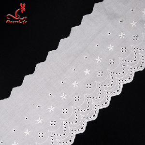 Ren trắng thêu hoa 12cm, chất liệu cotton 100%, kiểu ren <span class=keywords><strong>guipure</strong></span>, viền ren thêu kiểu Anh. - Product Image 1