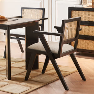 Silla <span class=keywords><strong>de</strong></span> Comedor <span class=keywords><strong>de</strong></span> Madera Maciza con Ratán y Cojín <span class=keywords><strong>de</strong></span> Bouclé <span class=keywords><strong>para</strong></span> Hogar, Cafeterías y Restaurantes Costeros en Australia y Filipinas - Product Image 1