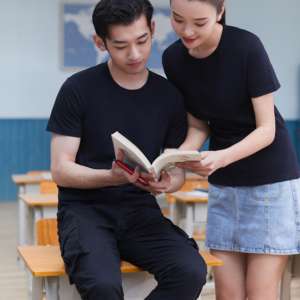 T-shirt blanc pour hommes en gros Qualité personnalisée 100% POLYESTER T-shirt ample surdimensionné à épaules tombantes pour les jeunes - Product Image 4