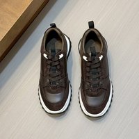 Sneakers décontractées pour hommes en daim et cuir patchwork, à semelle épaisse et lacets, style designer