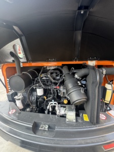 Miniexcavadora Develon DX60D Original de Japón, Precio Económico, Entrega Global Rápida, Lista para Enviar - Product Image 4