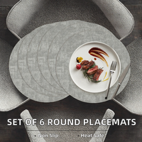 Sets de table gris en similicuir, imperméables, résistants à la chaleur, antidérapants, lavables et essuyables en vinyle pour table à manger