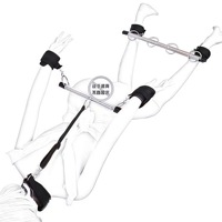Sangle de Contrainte à Jambes Ouvertes pour Femmes et Couples, Ceinture Facile pour les Moments Intimes, Accessoire Sexuel Alternatif en Peluche avec Ensemble de Tiges en Acier