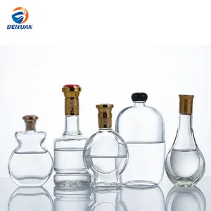 独特的特殊形状白酒小玻璃瓶