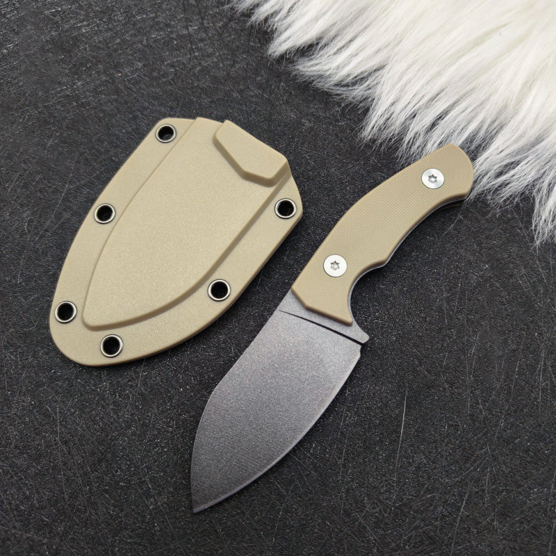 สีดำสีกากี