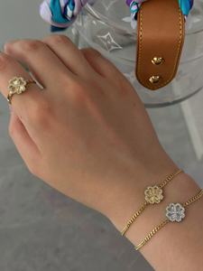 Xinfly 18K Gold 0.15ct Natural Diamond Heart and Four-Leaf <b>Clover</b> Motif <b>Bracelet</b> - Product Image 6