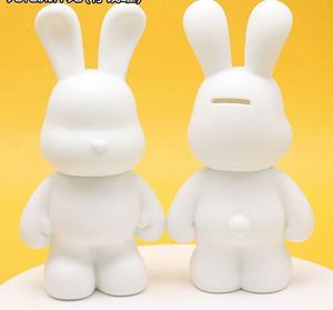 Hotsales Hucha de resina DIY con diseño de conejos y ovejas de graffiti, modelo de resina de conejo, figura de dibujos animados pintada a mano, adorno de escritorio con cuerpo blanco - Product Image 1
