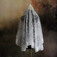Voile de mariée court à une couche, nouveau design romantique en dentelle, style tendance