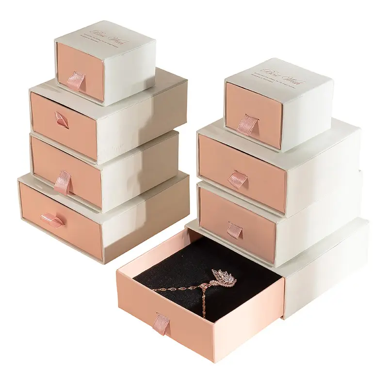Stock bianco e rosa cassetto collana portagioie anello orecchini braccialetto gioielli cassetto confezione regalo