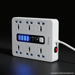 Cable de Extensión con 6 Tomas de Corriente, Regleta con 4 Puertos USB y Protección Contra Sobrecargas de 2500W - Product Image 4