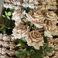 Vente en gros d'usine, roses artificielles en soie de qualité supérieure, en vrac, pas chères, branche unique de 65 cm, 12 cm, rose rouge, toucher réel, pour la décoration