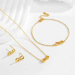 6 Year Anniversary Gift Ideas That Feel Thoughtful and Timeless