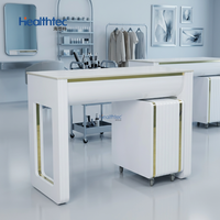 Ensemble de meubles de salon de beauté de luxe, table de manucure avec plateau en marbre et structure en bois, siège individuel blanc, facile à nettoyer