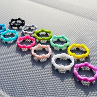 Ensemble de bagues en forme de cœur tricolores, bijoux sur le thème du cœur, cadeau, bague en silicone, accessoire pour la main