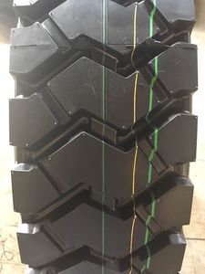 Neumático Toprunner/<span class=keywords><strong>Tracmax</strong></span> 11R22.5 con Patrón de Minería CR988 para los Mercados de Papúa Nueva Guinea, Myanmar y Nicaragua - Product Image 2