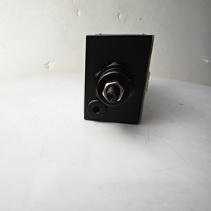 DGMC รีลีฟ DGMC-5-BT-BW-B-30 - Product Image 2